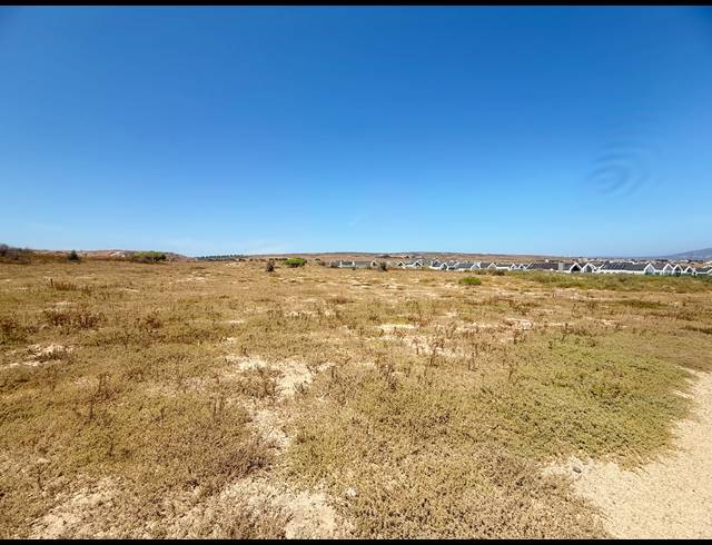 838M² VACANT LAND FOR SALE IN LANGEBAAN COUNTRY ESTATE